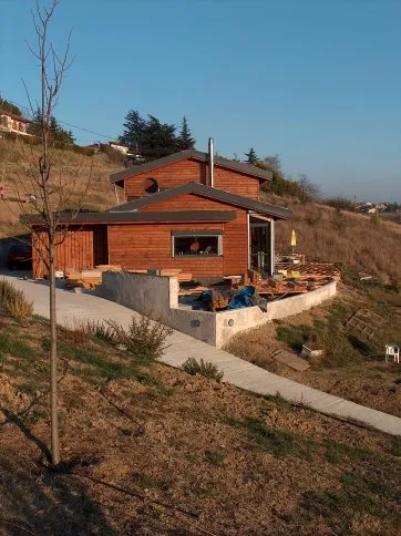 Die Baustelle, Blick auf den Bug