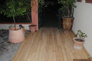Blick auf die fertige Terrasse 6
